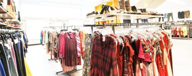 Ropa de marca a precios rebajados en Nueva York