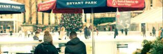 Patinar sobre hielo gratis en Bryant Park en Navidad